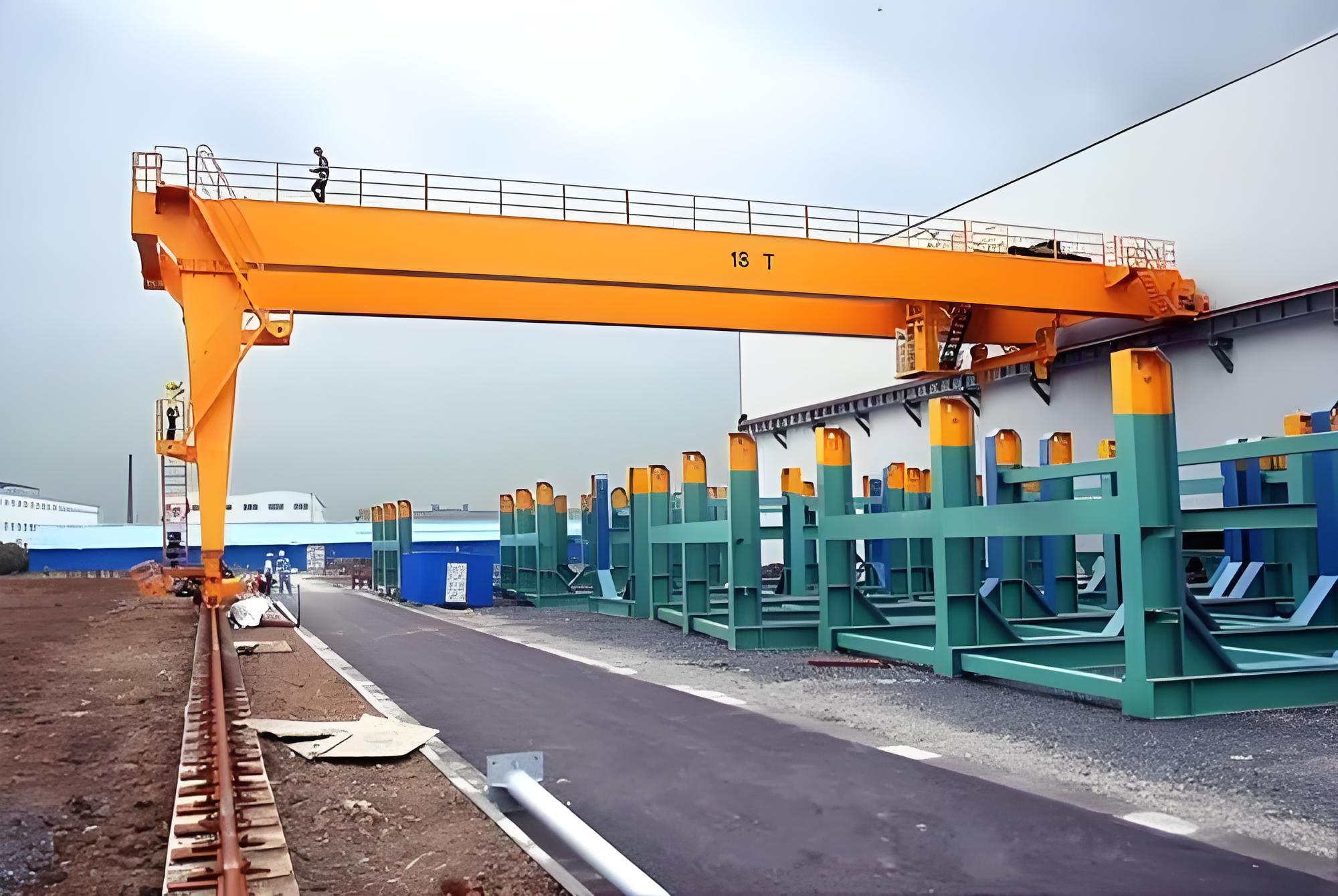 Adjustable Gantry Cranes